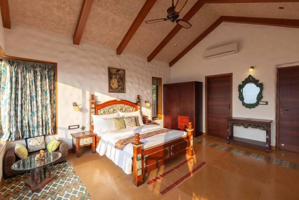 Soul Tree Villa 50 Super Luxury Villa With Heated Plunge Pool And Jacuzzi Lavasa Bagian luar foto